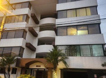 Departamento de 3 habitaciones, Guayaquil · Alquiler de Departamento en El Portón de Las Lomas. Urdesa