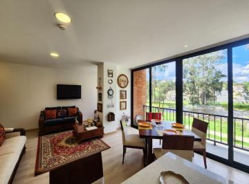 Departamento de 2 habitaciones, Cuenca · Departamento Moderno de 2 Hab Frente Al Río Yanuncay: Exclusividad Confort en La Av Primero de May