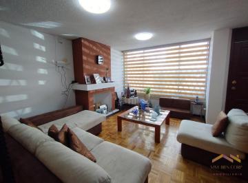 Casa · 136m² · 5 Habitaciones · 2 Estacionamientos · Venta Casa Independiente 3 Pisos - Av Machala