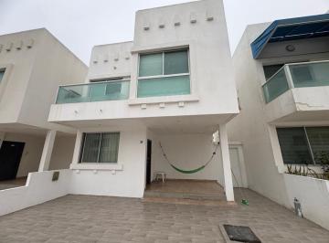 Casa de 4 habitaciones, Playas · Casa con 4 Recámaras en Venta, 141 m² Sur de Playas, Urbanización La Riviera con Salida Al Mar