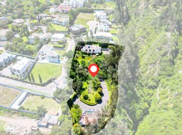 Casa de 3 habitaciones, Quito · Tanda, Casa Independiente con 4500 m² Terreno y Seguridad 24 - 7