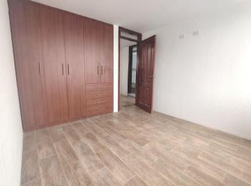 Casa de 3 habitaciones, Quito · Casa por Estrenar en Venta – Calderón (Calle Vancouver)