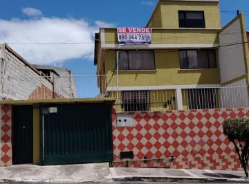 Casa de 5 habitaciones, Quito · Casa en Venta Barrio La Vicentina (Sector San Pablo)