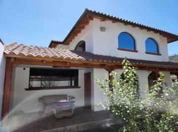 Casa de 3 habitaciones, Quito · Casa en Venta La Pampa 1 Cerca Colegio de Liga