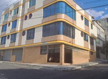 Casa de 11 habitaciones, Quito · Edificio Rentero en Venta Sector Carcelén