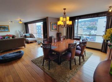 Departamento de 4 habitaciones, Quito · Departamento de Venta en El Sector Republica de El Salvador de 262 m con 4 Parqueaderos