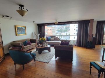 Departamento de 4 habitaciones, Quito · Departamento en Venta / Sector Republica de El Salvador / 262 m / Quito.