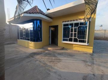 Casa de 2 habitaciones, Machala · En Venta Casa con Terreno, San Estuardo, Machala