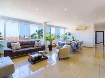 Departamento · 146m² · 3 Habitaciones · 2 Estacionamientos · Departamento en Venta - Sector El Tornero