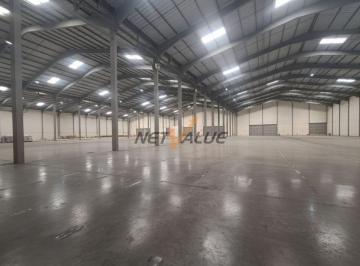 Bodega-Galpón , Durán · Amplia Bodega de 3000 m² Se Alquila en Complejo con Seguridad en Durán Guayas