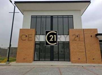 Local comercial · 85m² · 2 Estacionamientos · Local Comercial en Plaza Savali, Km 4.5vía a Salitre - Karig