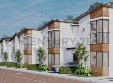 Casa · 98m² · 3 Habitaciones · 1 Estacionamiento · Se Vende Casa en Proyecto Oryza