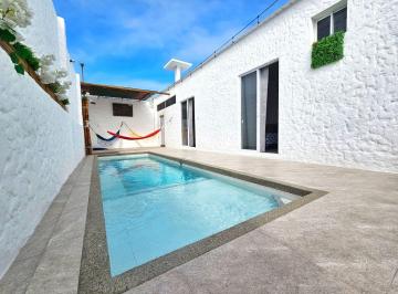 Casa de 4 habitaciones, Ballenita · Vendo Elegante Casa por Estrenar con Piscina en Conjunto Cerrado Cerca de Capaes Ruta del Sol
