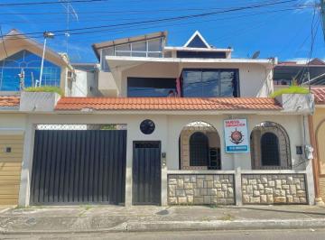 Casa de 5 habitaciones, Machala · Se Alquila Casa Tipo Comercial en Machala