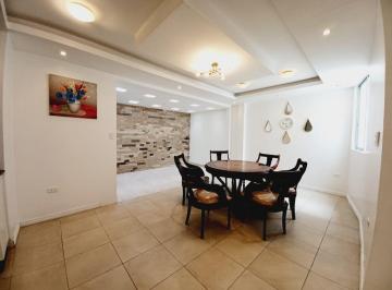 Departamento · 168m² · 4 Habitaciones · 2 Estacionamientos · El Batán, Departamento Duplex en Venta, 168 m²