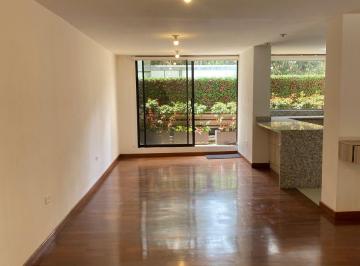Departamento de 3 habitaciones, Quito · Departamento Duplex en Urbanización El Condado