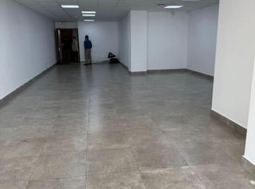 Oficina comercial , Guayaquil · Alquilo Oficina Arcos Plaza 2 Samborondon