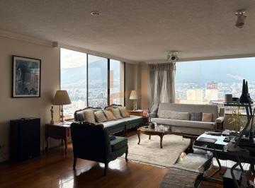 Departamento de 3 habitaciones, Quito · Departamento de Venta Eloy Alfaro y Gaspar de Villaroel, 3 Dorms, Vista a La Ciudad, Área Servicio.