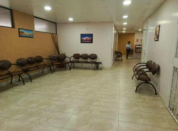 Consultorio · 33ha · 1 Habitación · Consultorio en Renta en Clinica. Centro de Ambato