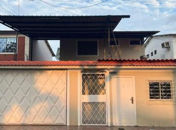 Casa de 3 habitaciones, Guayaquil · Vendo Casa en Samanes 6