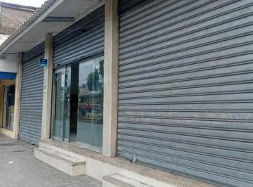 Local comercial en Alquiler de 5 habitaciones La Alborada · Local Comercial en Av Principal – Alborada – Alto Transito