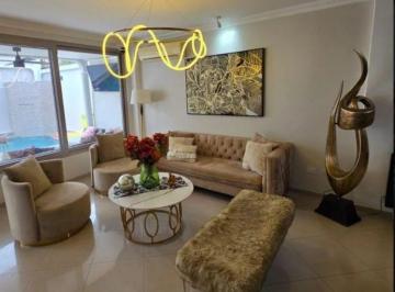 Casa de 3 habitaciones, Guayaquil · Vía a La Costa, Primeros Kilom, Urbanización Privada, Seguridad, Piscina, Bonitos Acabados