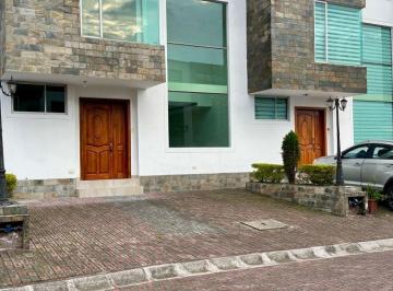Casa de 3 habitaciones, Quito · Vendo Casa Sector San Nicolas - Sangolqui