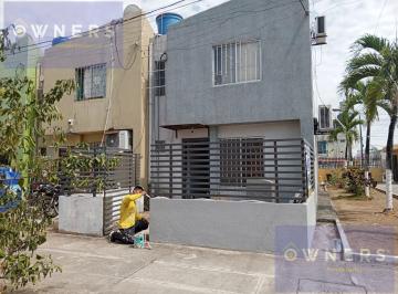 Casa · 64m² · 3 Habitaciones · 1 Estacionamiento · Venta de Casa 3 Dorm. Ciudadela Cerrada Durán (Ciudad Valencia)