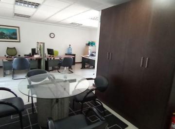 Oficina comercial , Quito · 12 de Octubre Oficinas de Venta 65 m²