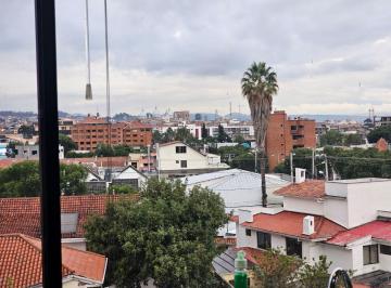 Departamento de 2 habitaciones, Cuenca · Departamento en Venta con Vista Espectacular Cerca Remigio Crespo