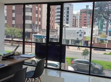 Oficina comercial · 68m² · 1 Estacionamiento · Oficina en Centro Norte