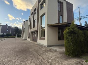 Casa · 115m² · 4 Habitaciones · Se Vende Casa en Conjunto, La Armenia 1, Valle de Los Chillos