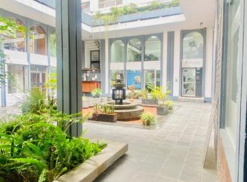 Local comercial de 2 habitaciones, Quito · Se Renta Oficina / Consultorio Duplex, Av Amazonas