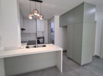 Departamento de 2 habitaciones, Guayaquil · Viscaya Samborondón: Departamento Planta Baja de Estreno con Patio Lateral