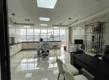 Oficina comercial , Guayaquil · Oficina / Consultorio Full Amoblado - Olivos Parc