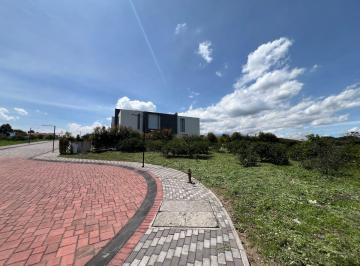 Terreno / Lote , Quito · En Venta Lote de Terreno de 1.130 m² en Urbanizacion Privada - Puembo