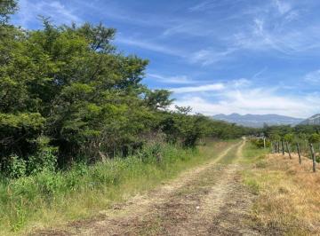 Terreno / Lote , Quito · Vendo Hermoso Terreno Ubicado en El Sector de Guallabamba