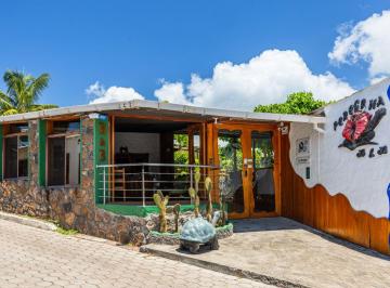 Edificio-Hotel-Fabrica de 16 habitaciones, Puerto Ayora · Hotel en Venta / Isla Sta. Cruz / Galapagos