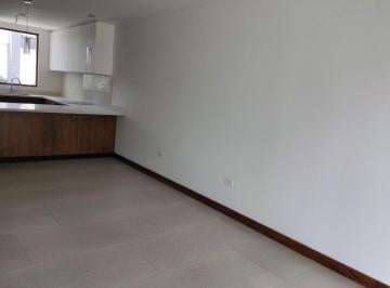 Departamento de 3 habitaciones, Quito · Venta Departamento Duplex con Jardin 3 Dorm. en Cumbaya