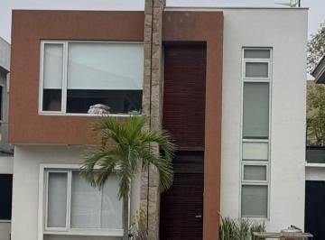 Casa de 3 habitaciones, Guayaquil · Se Alquila Casa en Urbanización Porton del Rio de 3 Dormítorios. con Linea Blanca. Vero Cla