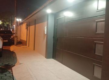 Casa de 3 habitaciones, Guayaquil · Se Vende Casa de Una Planta 3 Dorm., Piscina, en La Alborada 10 Ma Etapa