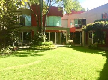 Casa de 4 habitaciones, Quito · Cumbayá – Urbanización Auqui Chico | Vendo o Arriendo Amplia Casa de 700 m² en 1.500 m² de Terreno