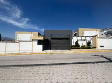 Local comercial · 33m² · 1 Habitación · 1 Estacionamiento · Venta de Oportunidad Local Comercial 33 m² – Calderón