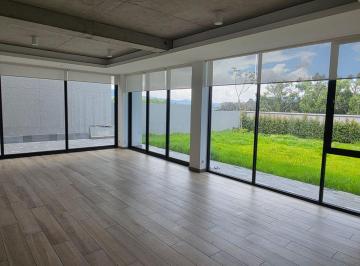 Casa de 4 habitaciones, Quito · Espectacular Casa por Estrenar en Campo Alegre