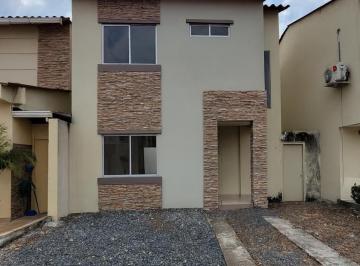 Casa de 3 habitaciones, Guayaquil · Venta Casa Urb. Costalmar 2 Km 19 Via a La Costa