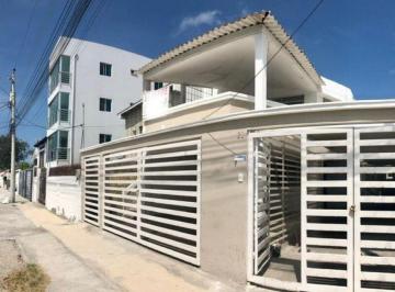 Casa de 4 habitaciones, Salinas · Departamento Planta Baja con Patio a 3 Cuadras del Mar Remodelada