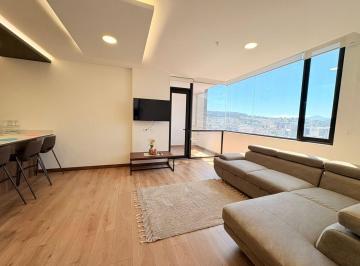 Departamento · 62m² · 1 Habitación · 1 Estacionamiento · Suite Amoblada de Venta con Vista Sector La Carolina