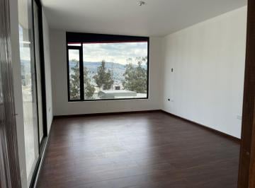 Casa · 175m² · 4 Habitaciones · 2 Estacionamientos · Ponceano Alto, Hermosa Casa en Venta, 175 m²
