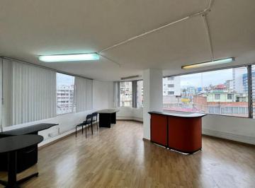 Oficina comercial , Quito · Oficina con Ubicación Estratégica en Alquiler Sector La Pradera