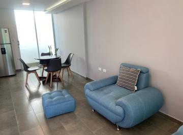 Casa · 122m² · 3 Habitaciones · 1 Estacionamiento · Mitad del Mundo, Hermosa Casa en Venta, 122 m²